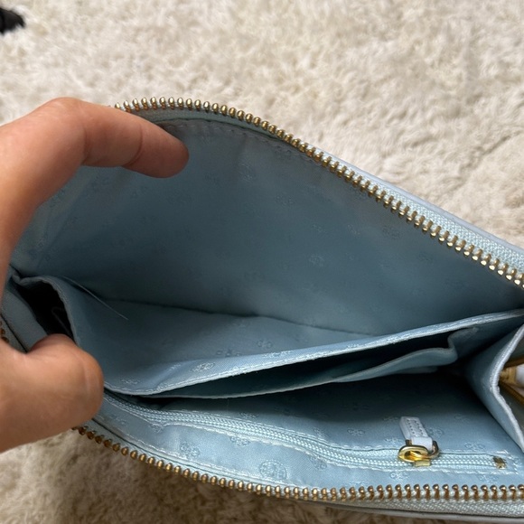 Tory Burch Sky Blue Britten Large Zip Pouch Wristlet with Gold Logo - Picture 6 of 8